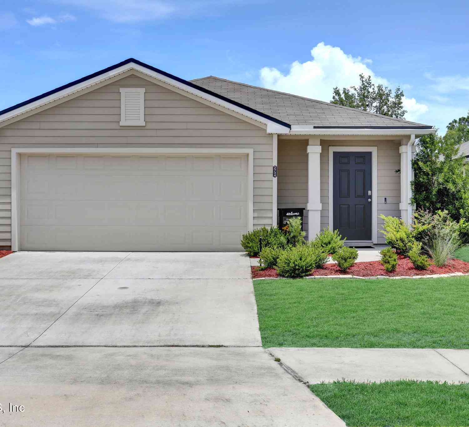 Homes For Sale - 2734 Oak Stream Drive<br/> Clay County, Green Cove Springs, FL 32043