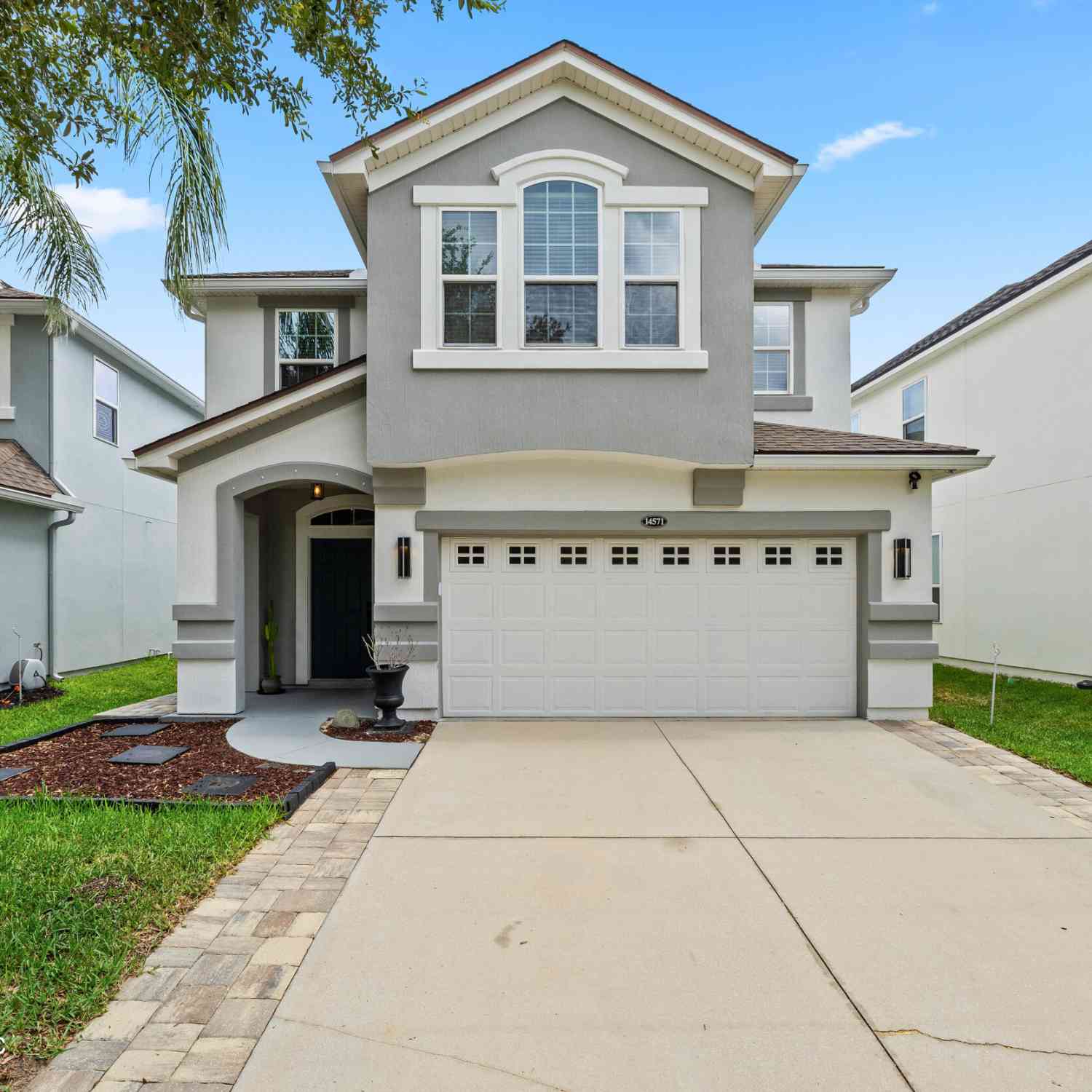 Homes For Sale - 14571 Garden Gate Drive<br/> Jacksonville, FL 32258