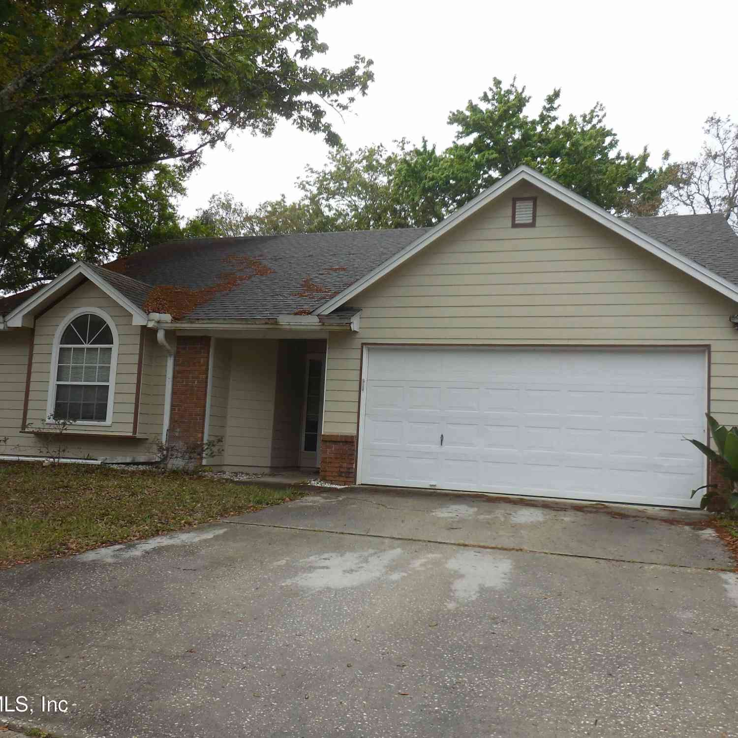 Homes For Rent - 2942 Rockford Falls Drive<br/> Jacksonville, FL 32224