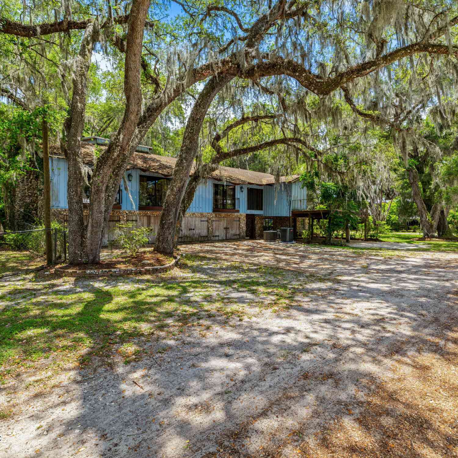 Homes For Sale - 24900 NE 147 Place<br/> Marion County, Salt Springs, FL 32134