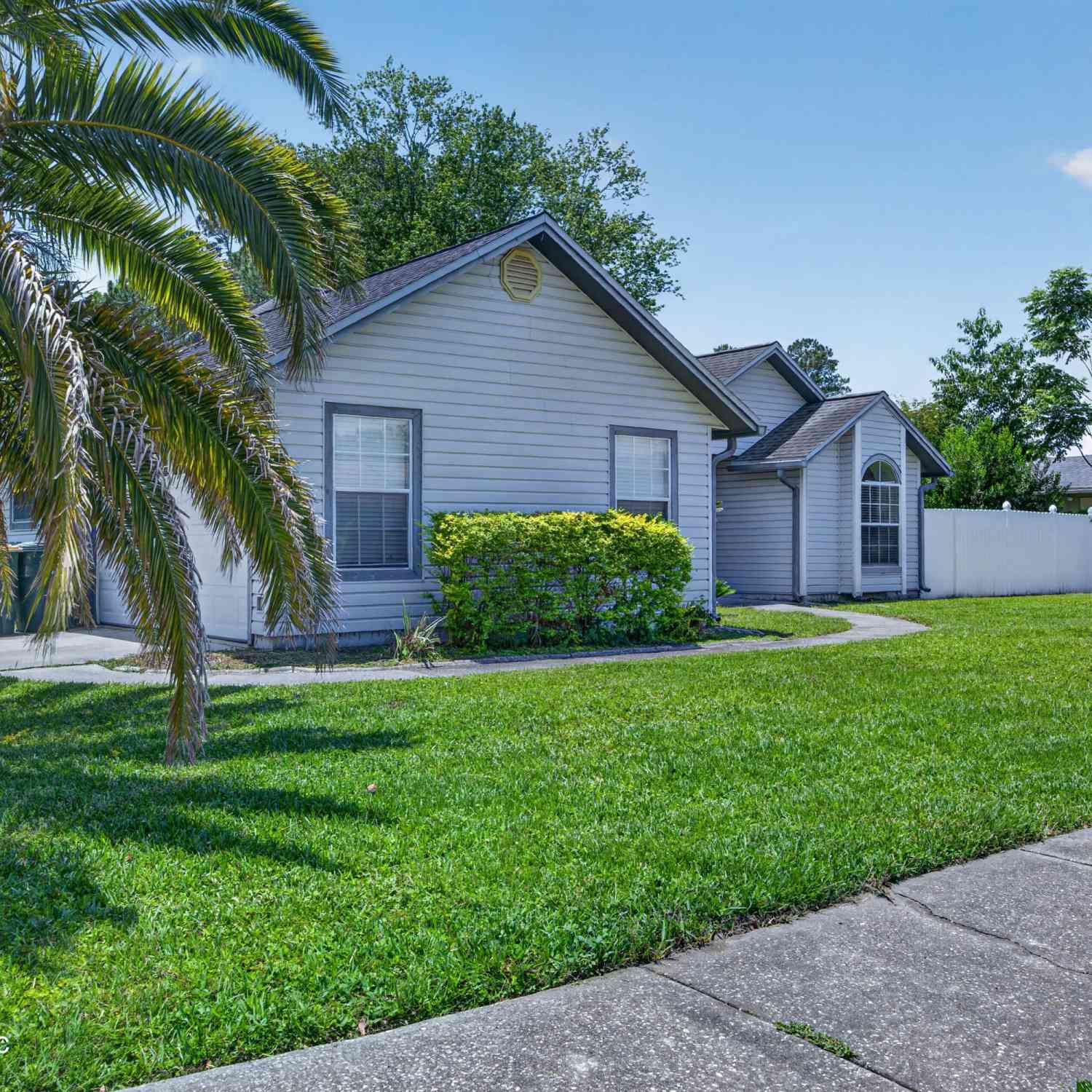 Homes For Rent - 3550 Sheldrake Drive<br/> Jacksonville, FL 32223
