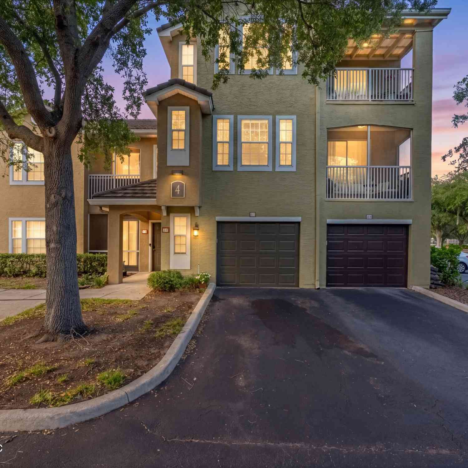 Condo For Sale - 10075 Gate Parkway #403<br/> Duval County, Jacksonville, FL 32246