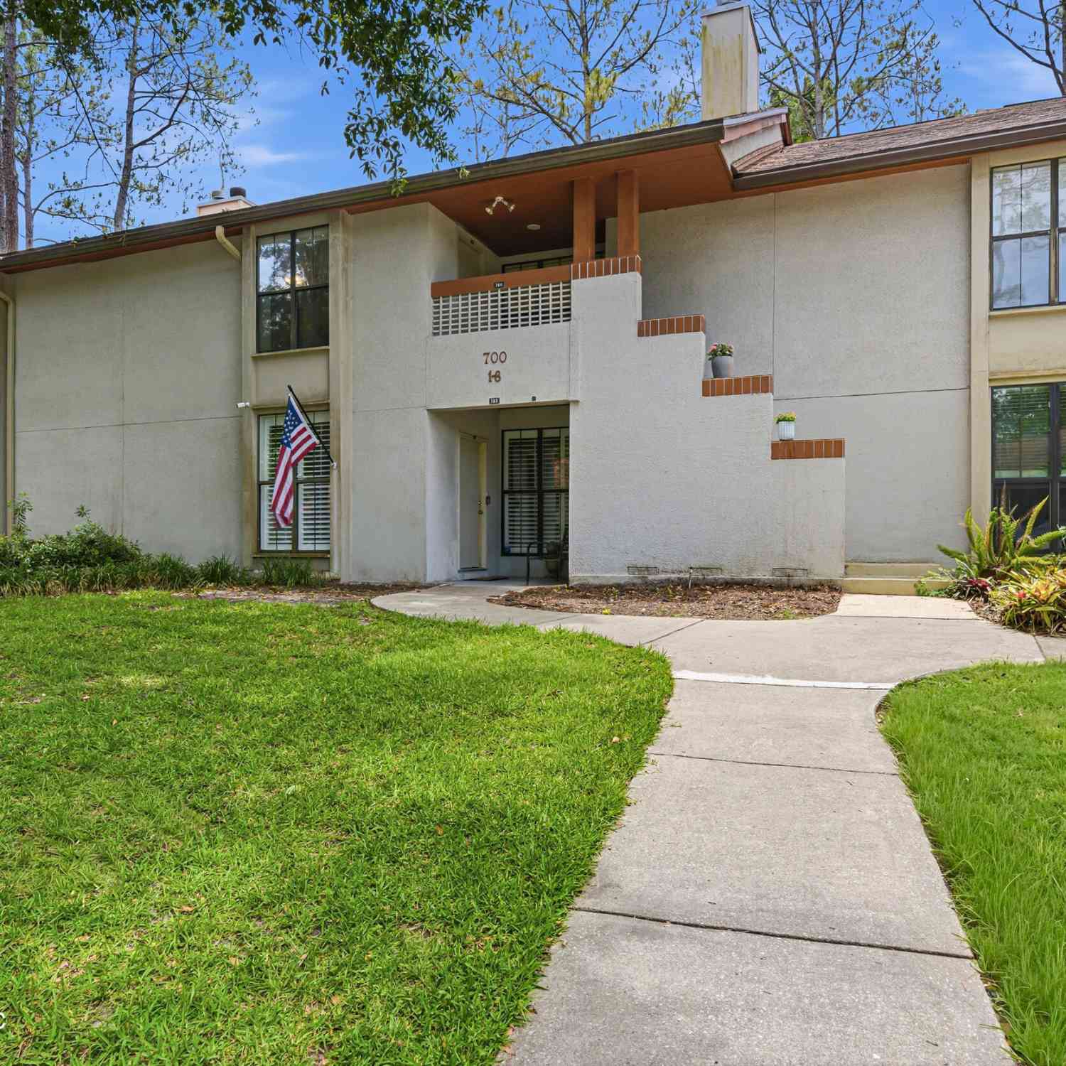 Condo For Sale - 704 Wood Hill Drive #704<br/> Duval County, Jacksonville, FL 32256