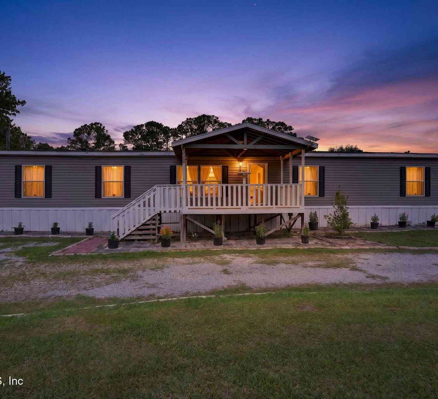 Mobile Home For Sale - 13725 Macapa Road<br/> Jacksonville, FL 32224