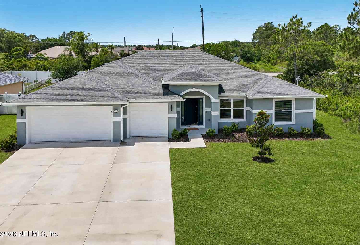 Homes For Sale - 41 Lancelot Drive<br/> Palm Coast, FL 32137