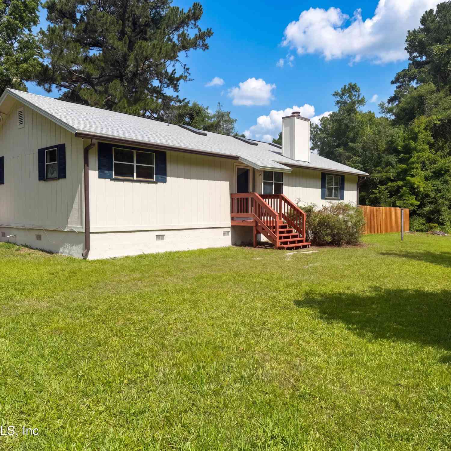 Homes For Sale - 8510 Mcneill Road<br/> Jacksonville, FL 32244