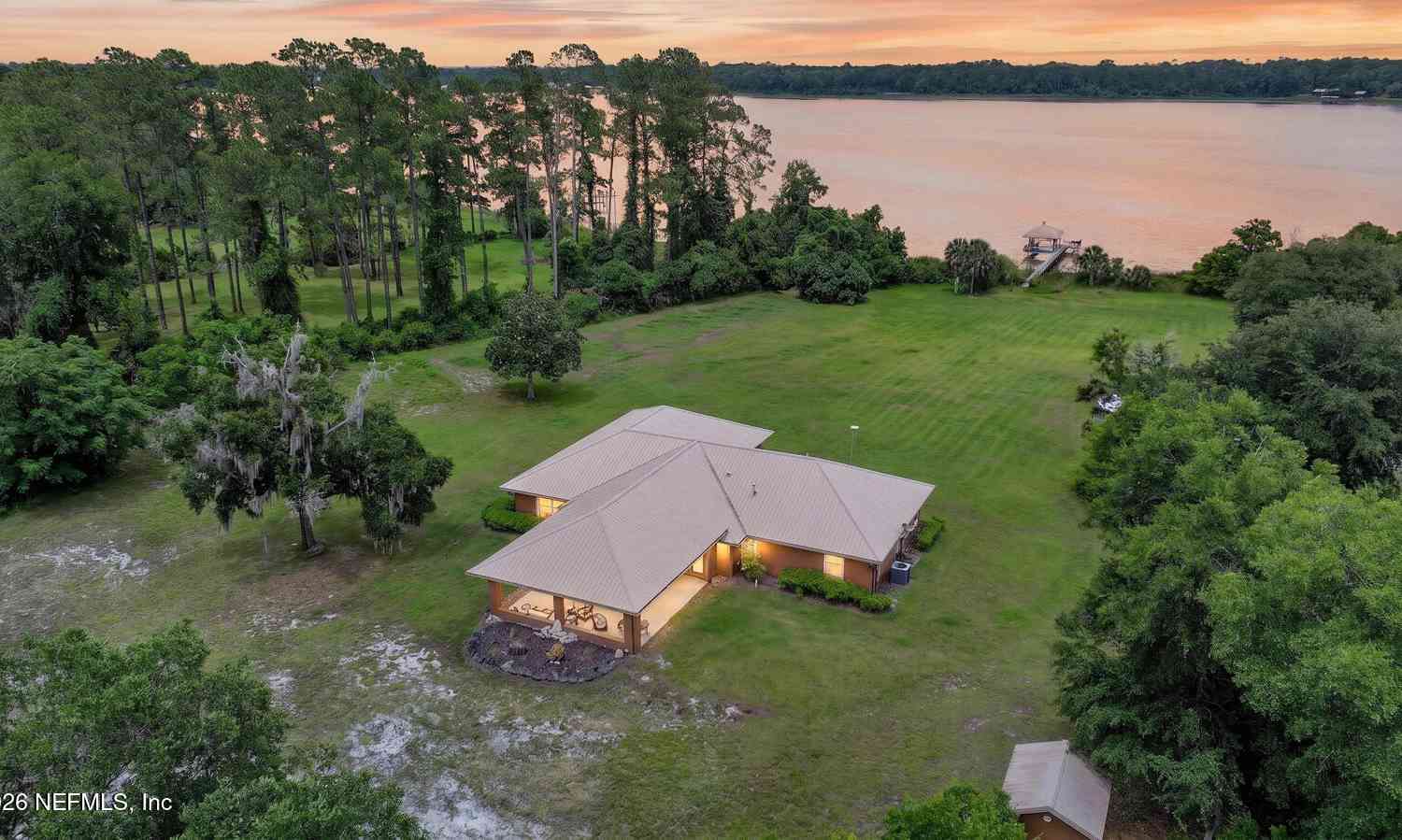Homes For Sale - 140 Lake Street<br/> Putnam County, Pomona Park, FL 32181