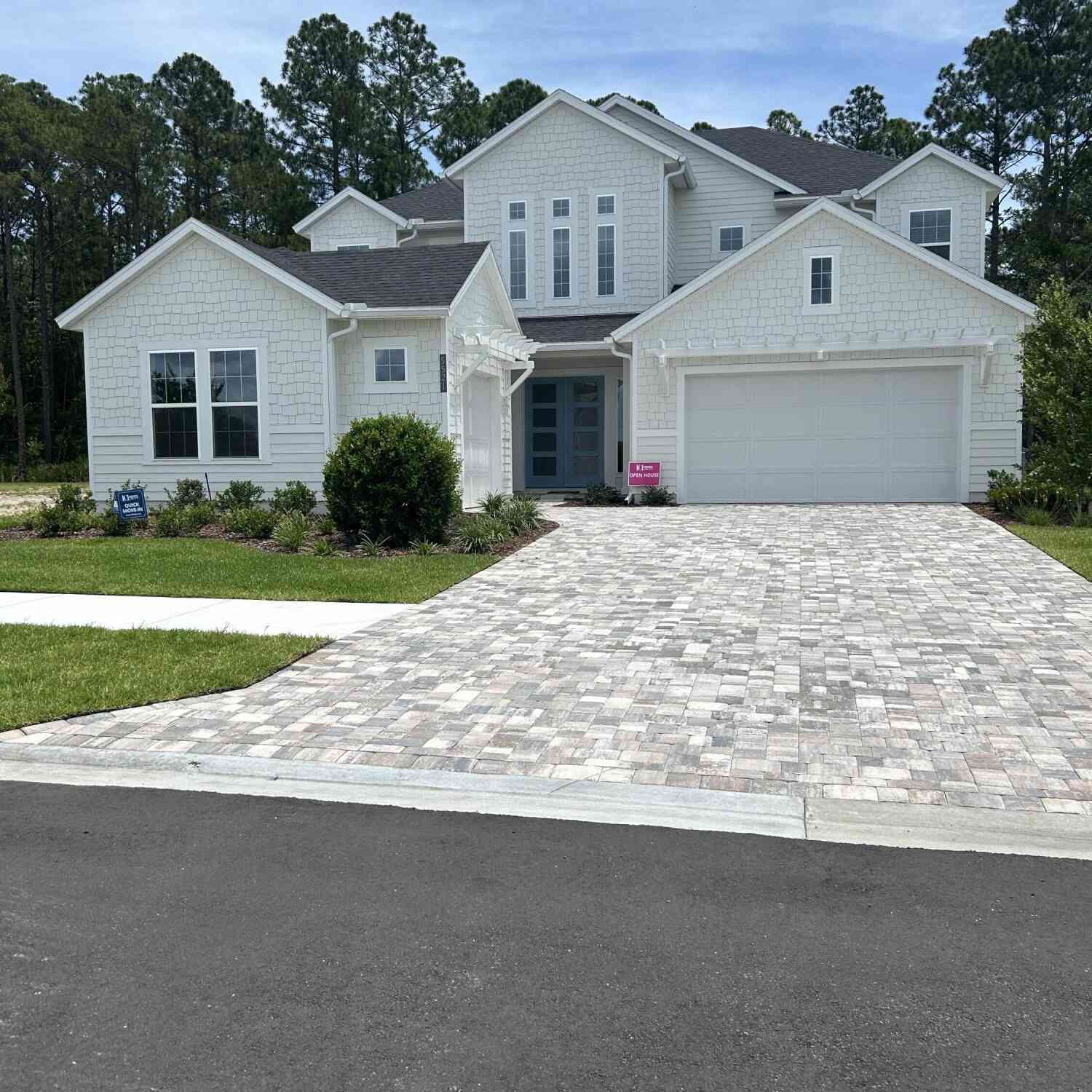 Homes For Sale - 5521 Clapboard Creek Drive<br/> Jacksonville, FL 32226
