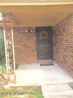 Homes For Sale - 5147 Broken Arrow Drive<br/> Duval County, Jacksonville, FL 32244
