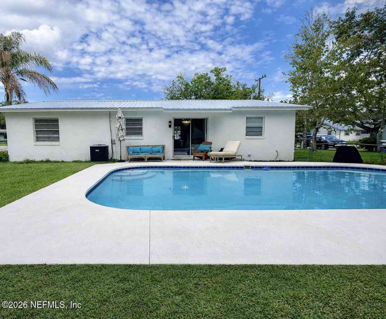 Homes For Sale - 300 E Lattin Street<br/> Saint Johns County, Hastings, FL 32145