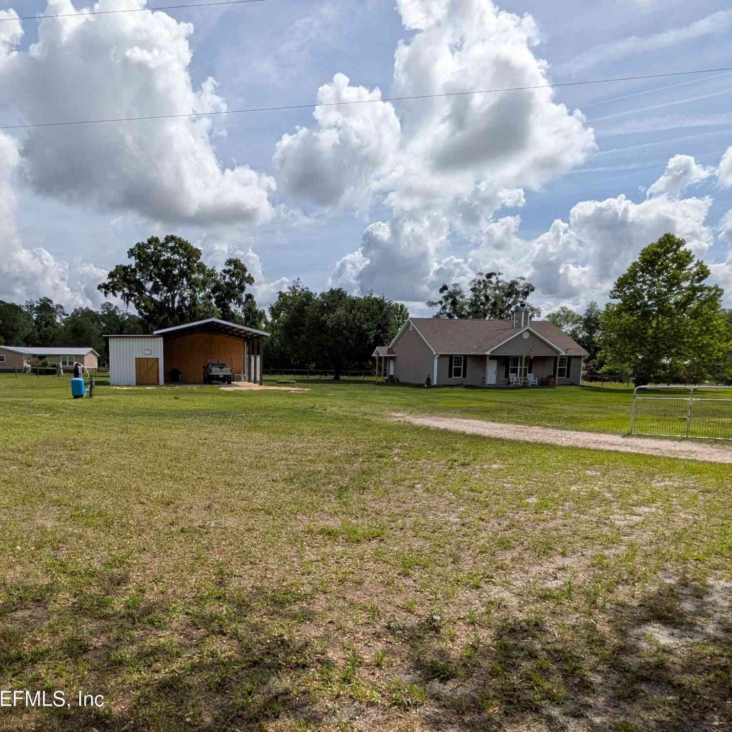 Homes For Sale - 204 Comer Road<br/> Putnam County, Palatka, FL 32177