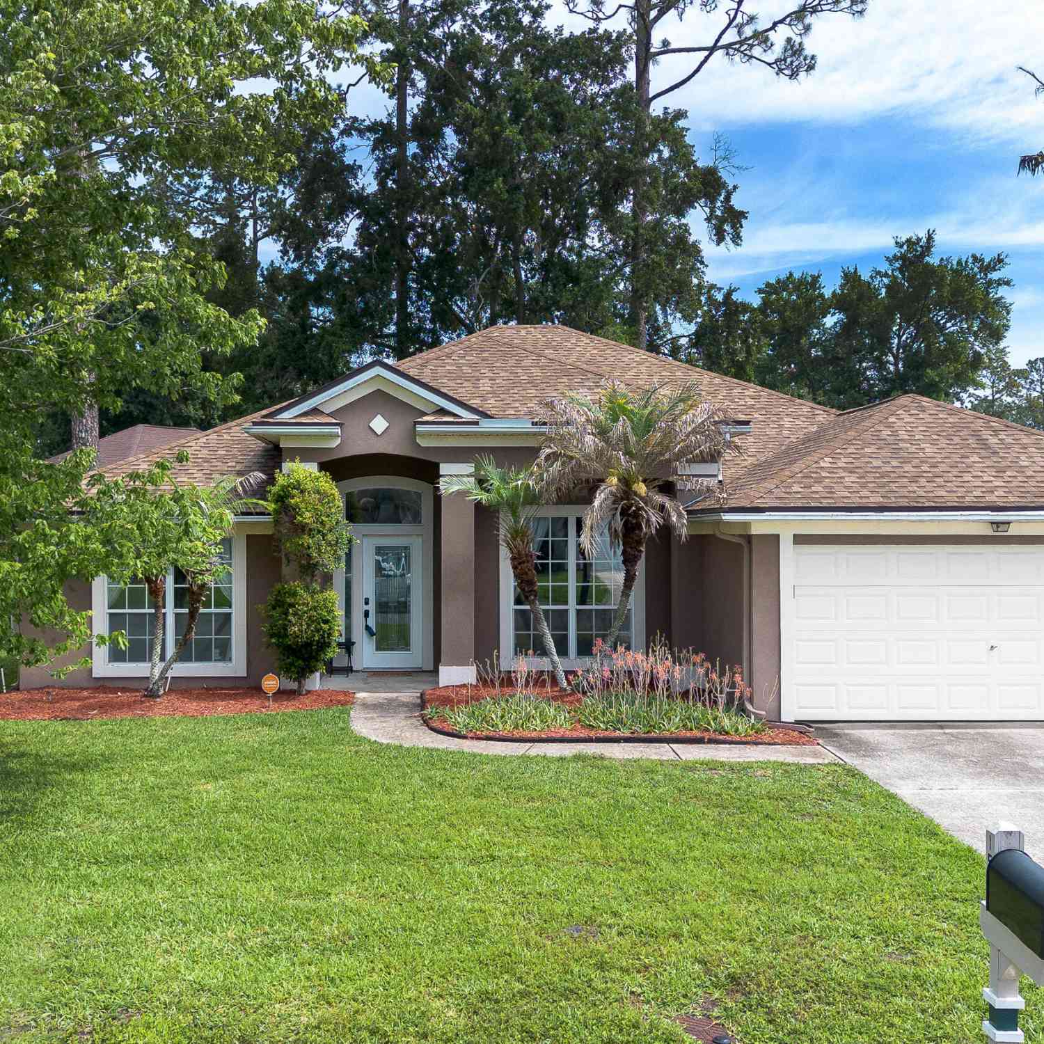 Homes For Sale - 1522 Quail Wood Court<br/> FlemingKey, FL 32003