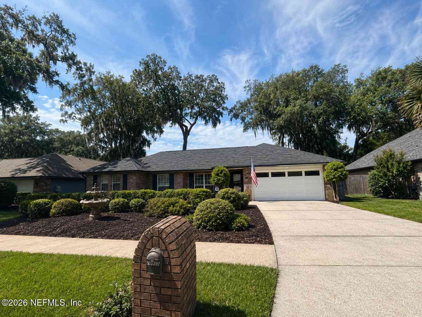 Homes For Sale - 10954 Heathfield Road<br/> Jacksonville, FL 32225