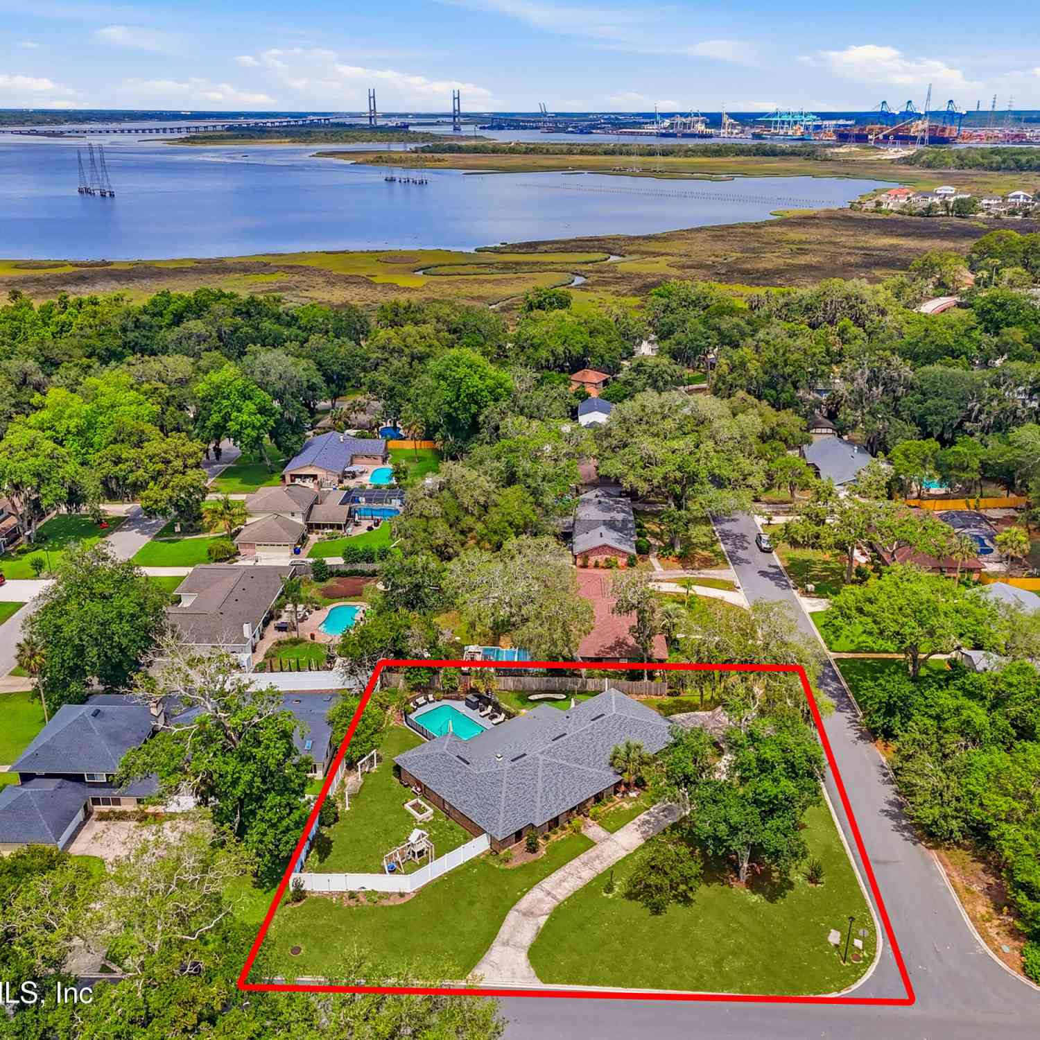 Homes For Sale - 4042 Harbour Cove Drive<br/> Jacksonville, FL 32225