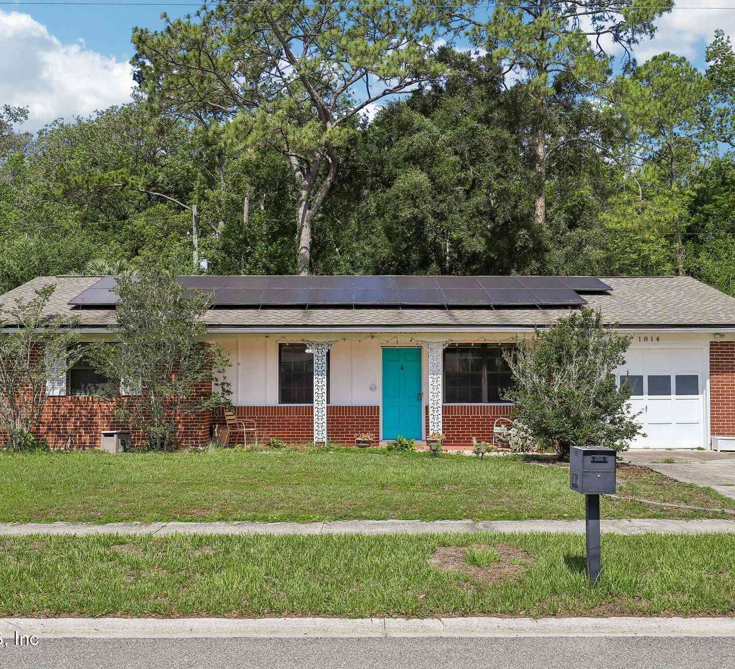 Homes For Sale - 1814 Grove Park Drive<br/> Orange Park, FL 32073