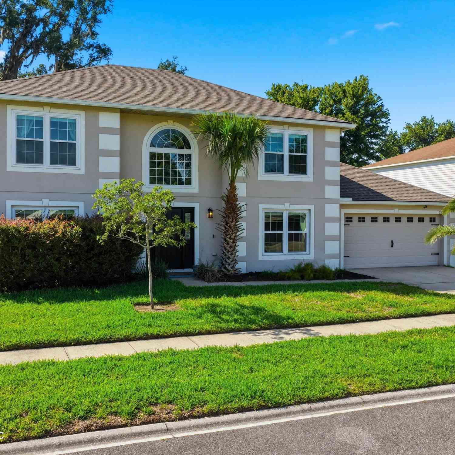 Homes For Sale - 3323 Hickory Leaf Court<br/> Jacksonville, FL 32226