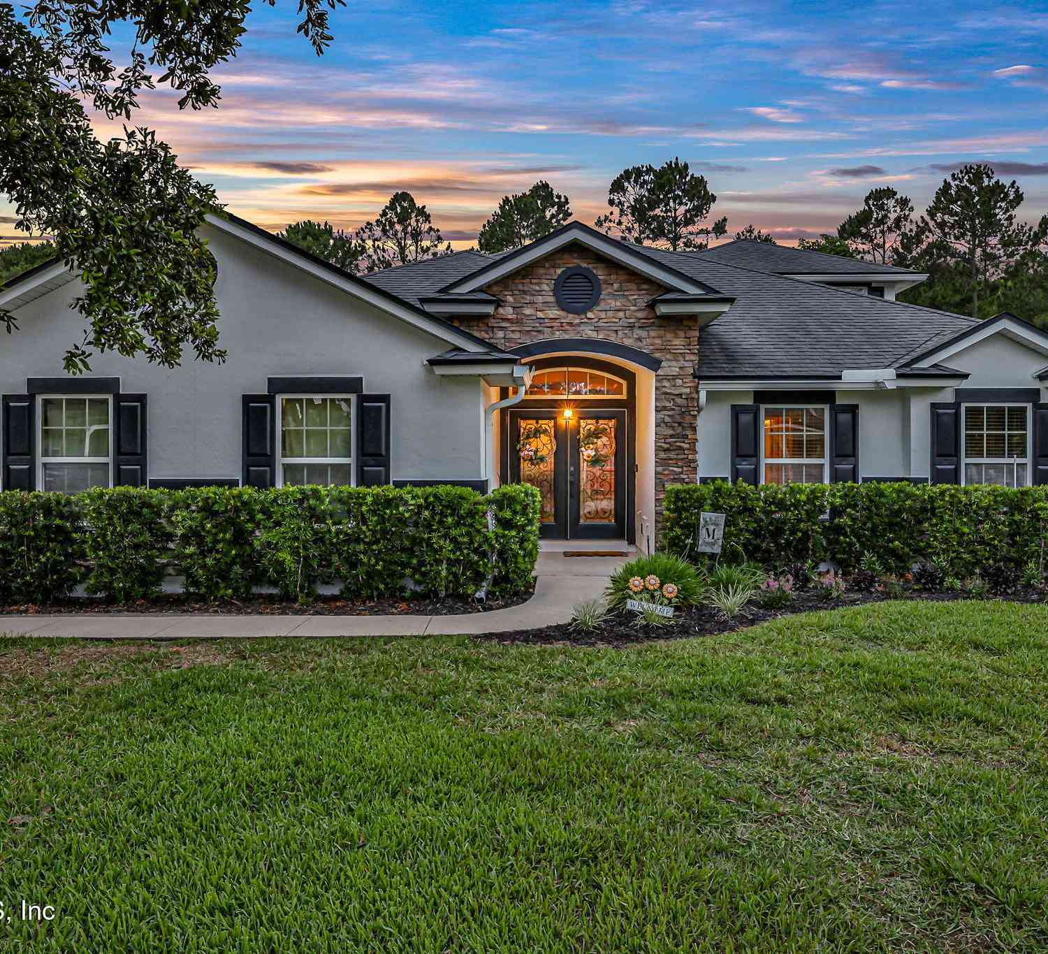 Homes For Sale - 1184 Autumn Pines Drive<br/> Orange Park, FL 32065