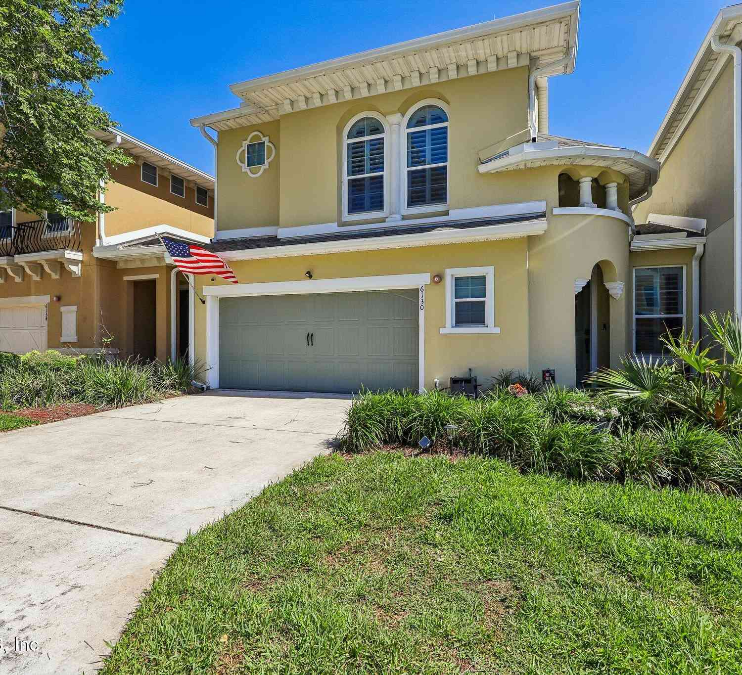 Townhouse For Sale - 6130 Clearsky Drive<br/> Duval County, Jacksonville, FL 32258