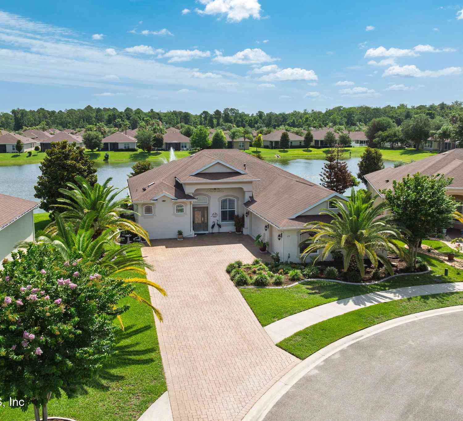 Homes For Sale - 23 Arena Lake Circle<br/> Palm Coast, FL 32137