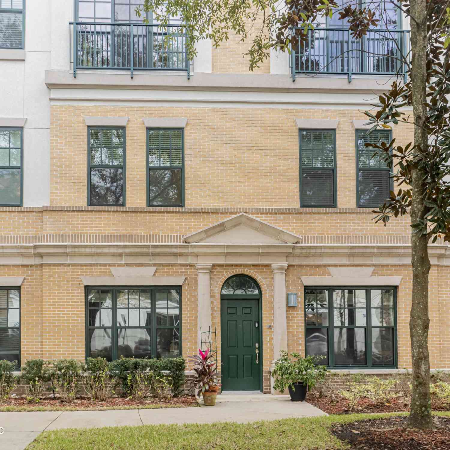 Condo For Rent - 1661 Riverside Avenue #118<br/> Duval County, Jacksonville, FL 32204