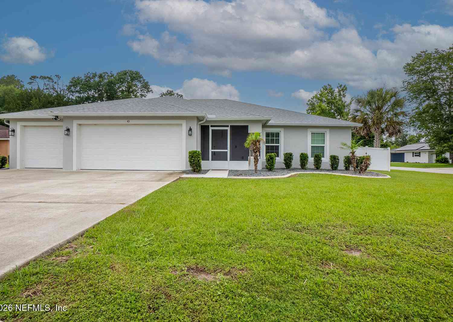 Homes For Sale - 43 Zebulahs Trail<br/> Palm Coast, FL 32164