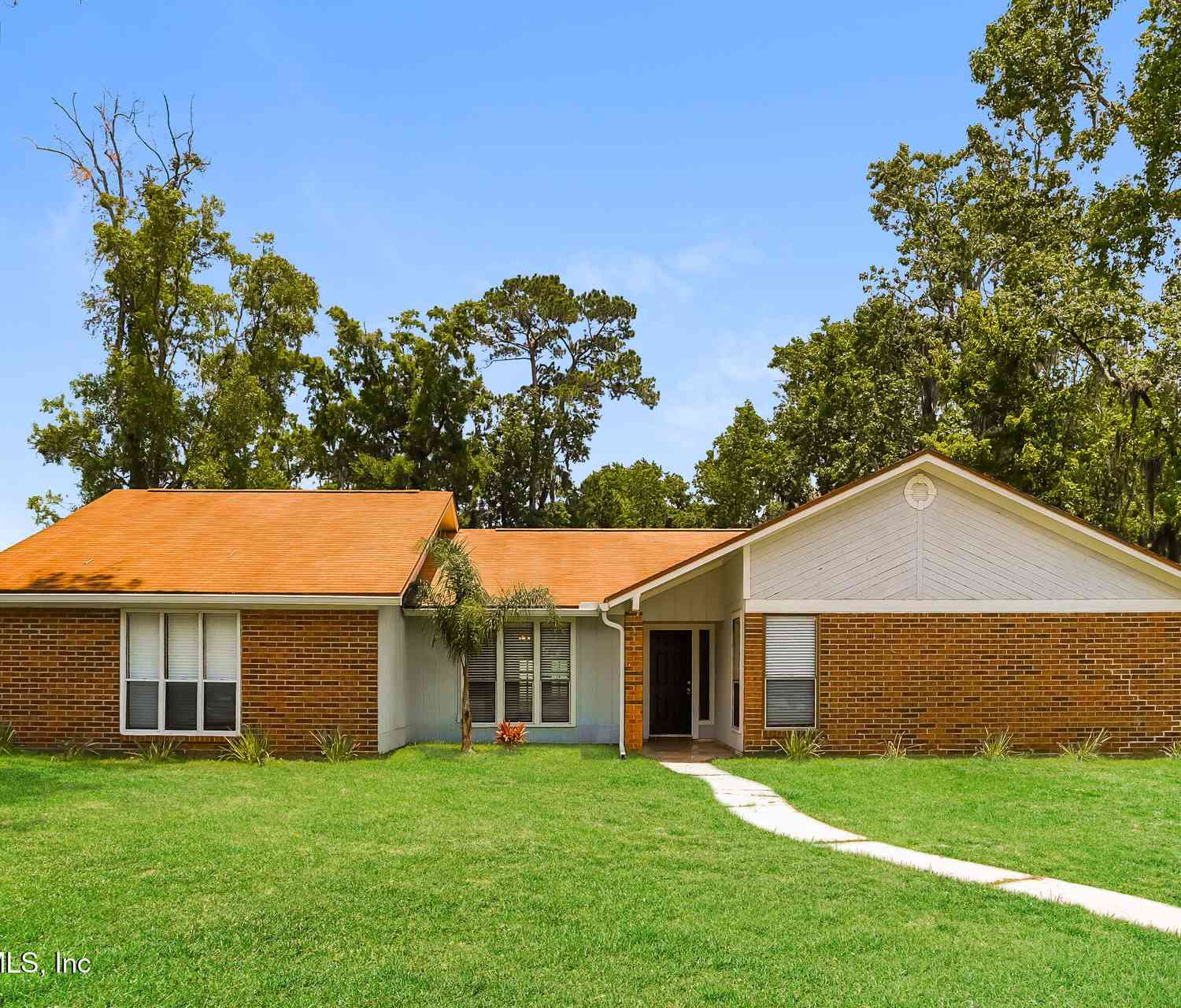 Homes For Sale - 1527 St Francis Drive<br/> Orange Park, FL 32073
