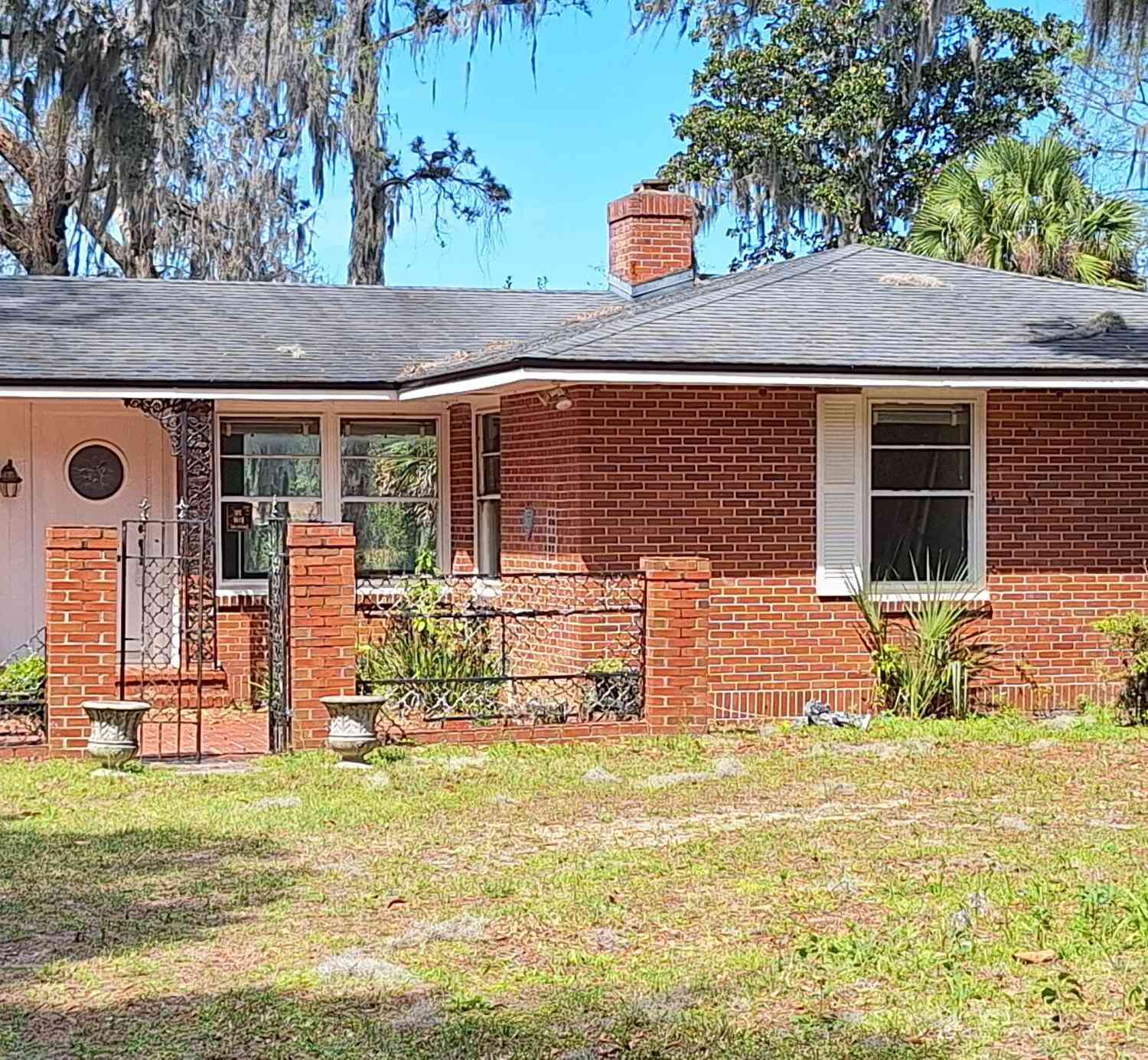 Homes For Sale - 1900 E Holly Oaks Lake Road<br/> Duval County, Jacksonville, FL 32225