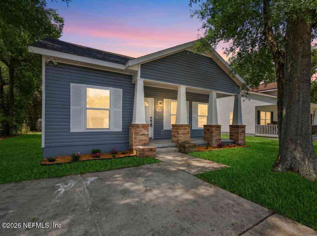 Homes For Sale - 1938 W 4th Street<br/> Jacksonville, FL 32209