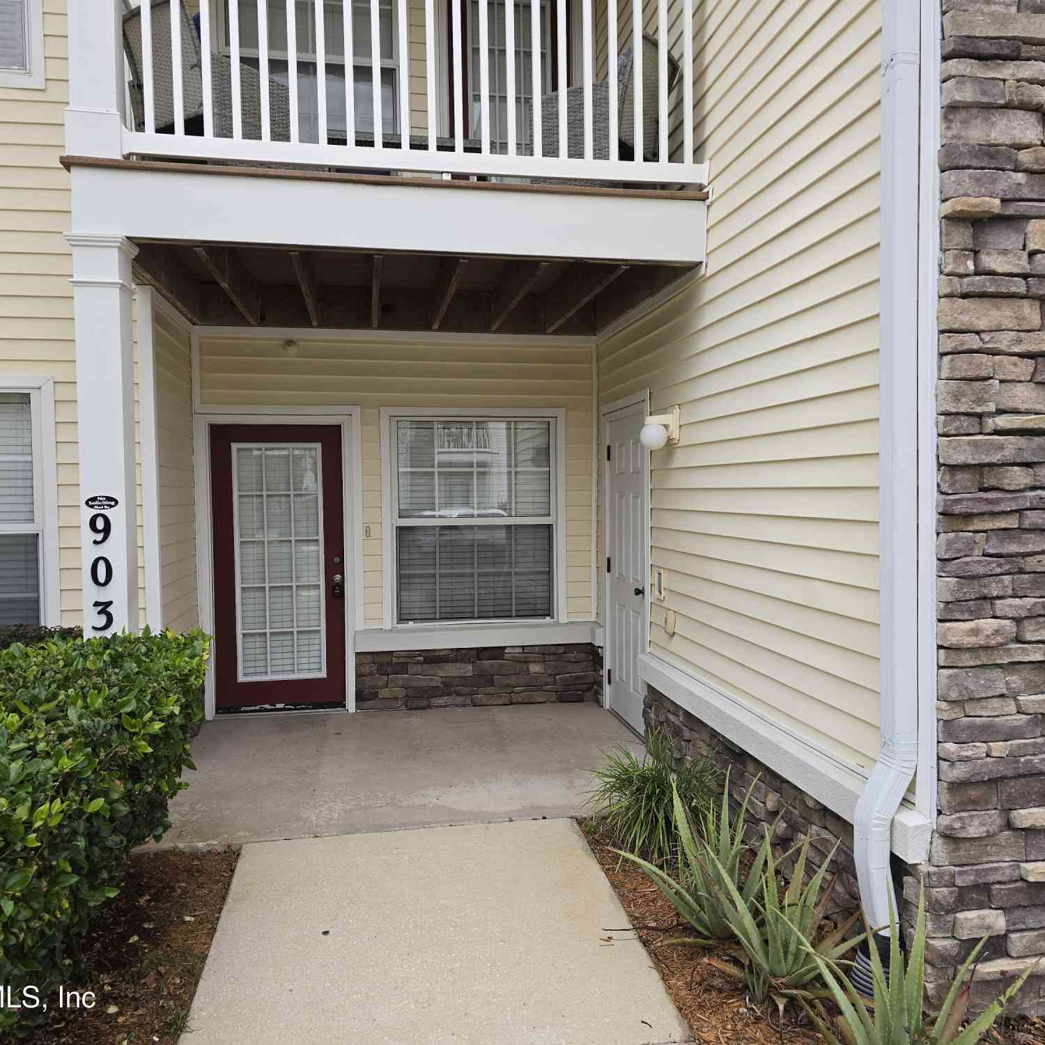 Condo For Rent - 575 Oakleaf Plantation Parkway #903<br/> Clay County, Orange Park, FL 32065