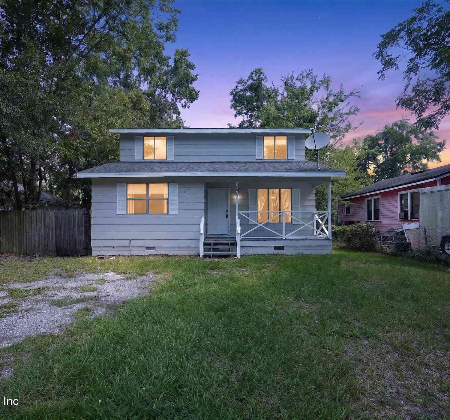 Homes For Sale - 2381 W 1st Street<br/> Jacksonville, FL 32254