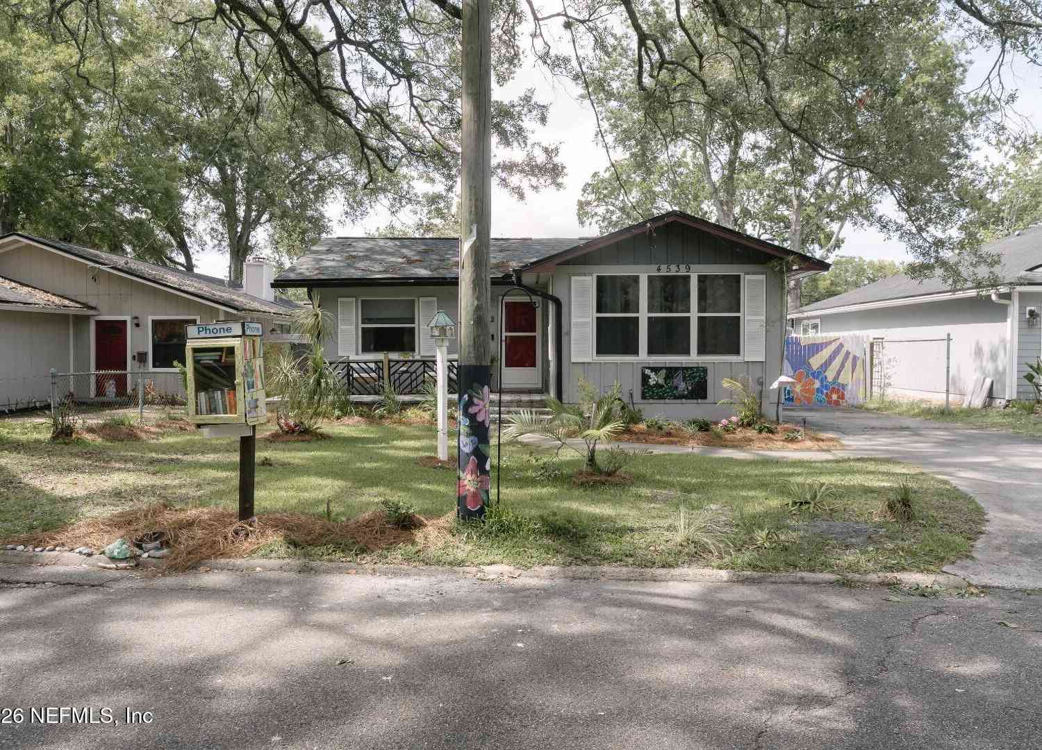 Homes For Sale - 4539 Sappho Avenue<br/> Duval County, Jacksonville, FL 32205