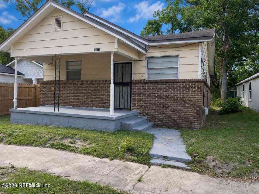 Homes For Sale - 1645 W 22nd Street<br/> Jacksonville, FL 32209