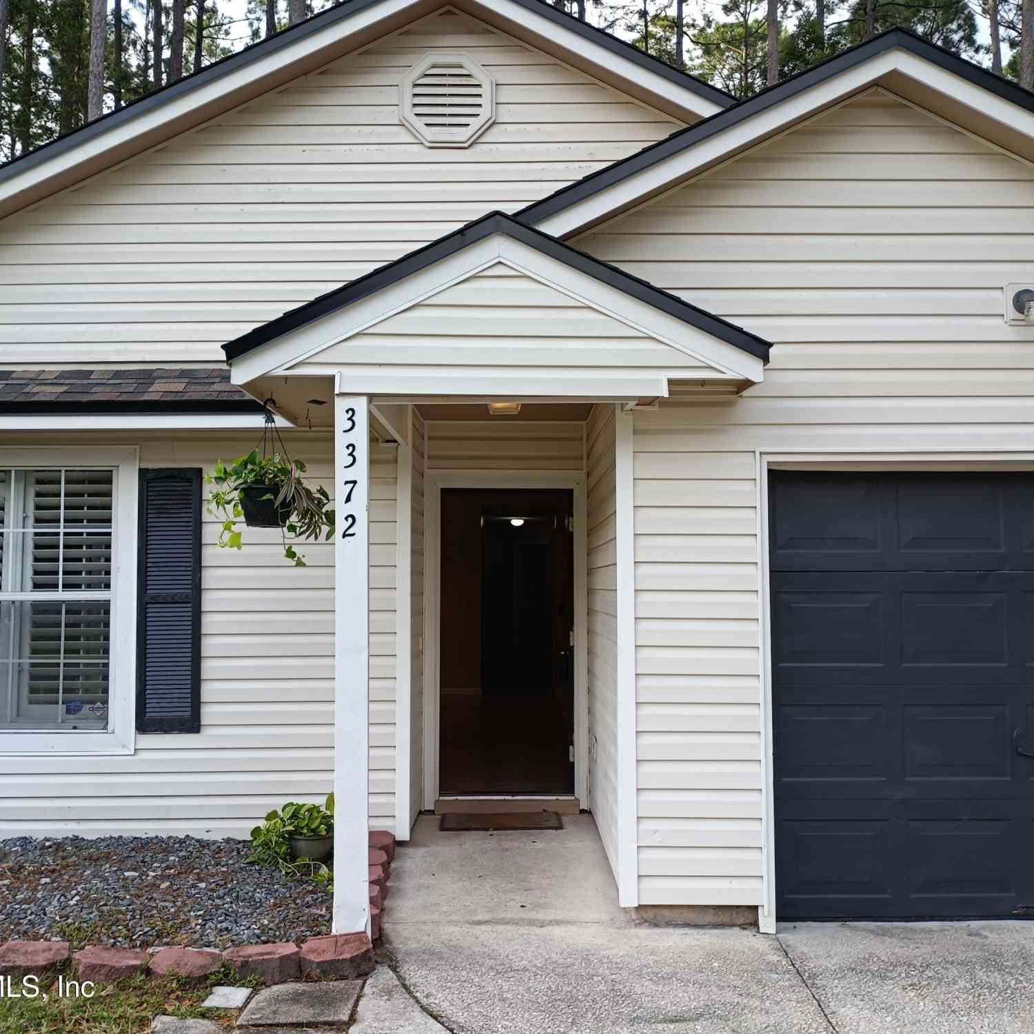 Homes For Rent - 3372 Mandarin Glen Circle<br/> Jacksonville, FL 32223
