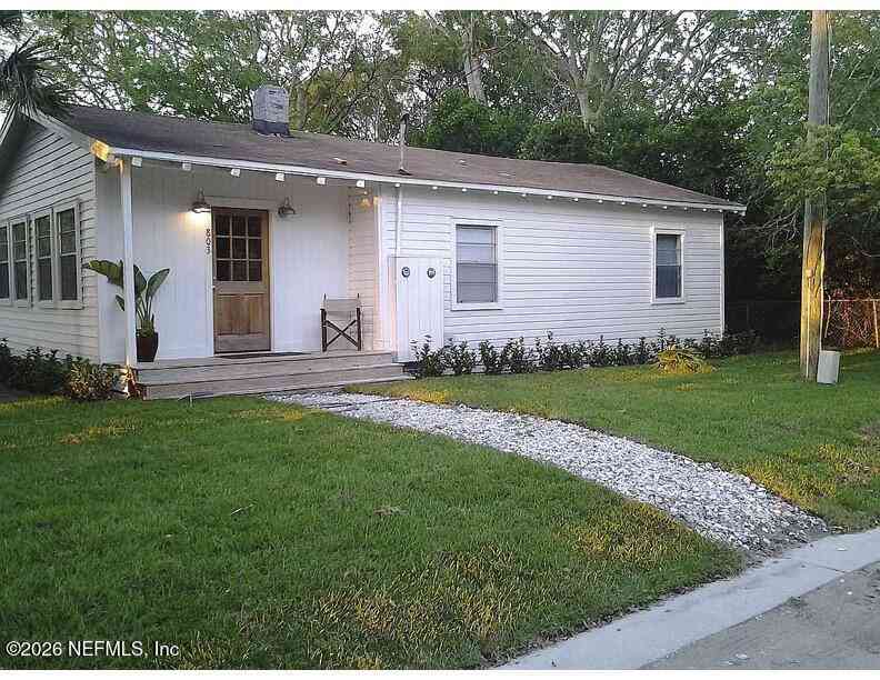 Homes For Sale - 803 San Fernando Street<br/> Fernandina Beach, FL 32034