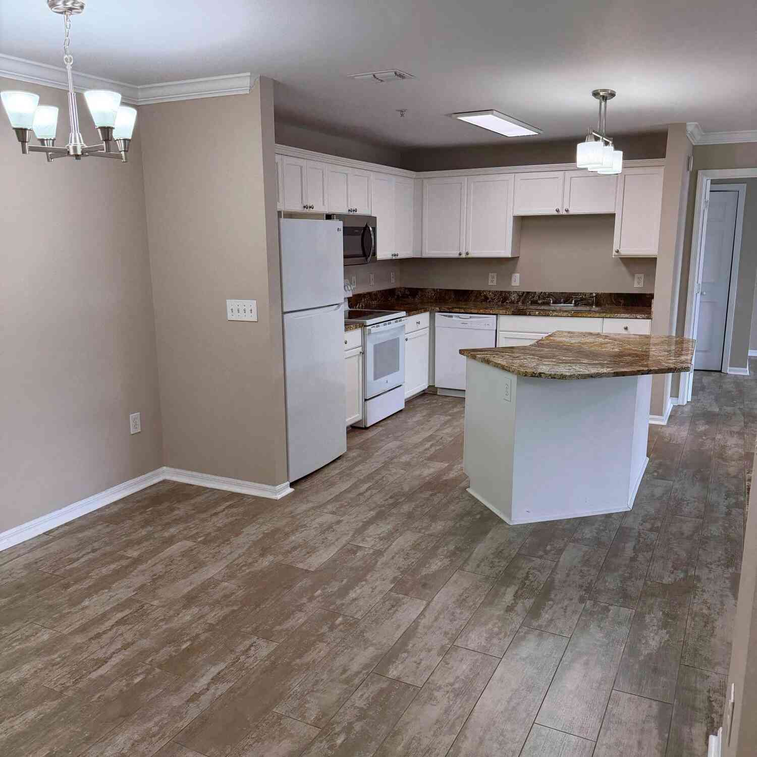 Condo For Sale - 3591 Kernan Boulevard #715<br/> Jacksonville, FL 32224