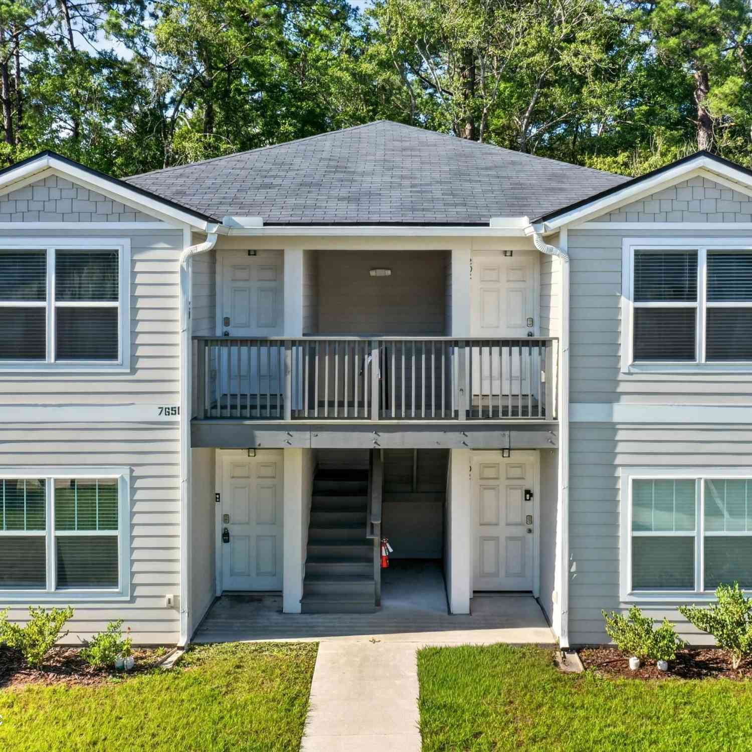 Multifamily For Rent - 7650 Mailes Court<br/> Jacksonville, FL 32210