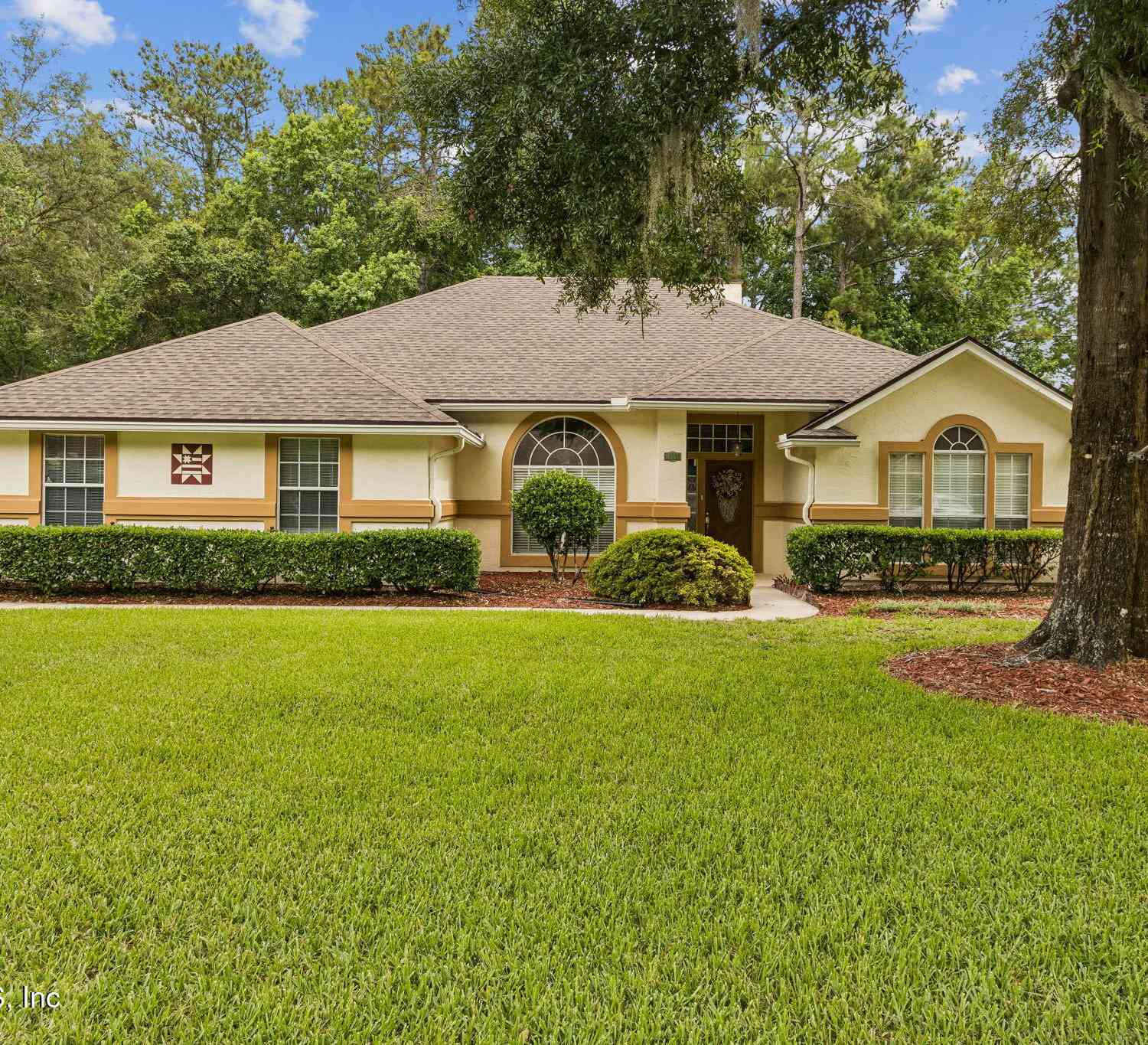 Homes For Sale - 881 Buckeye Lane<br/> Jacksonville, FL 32259