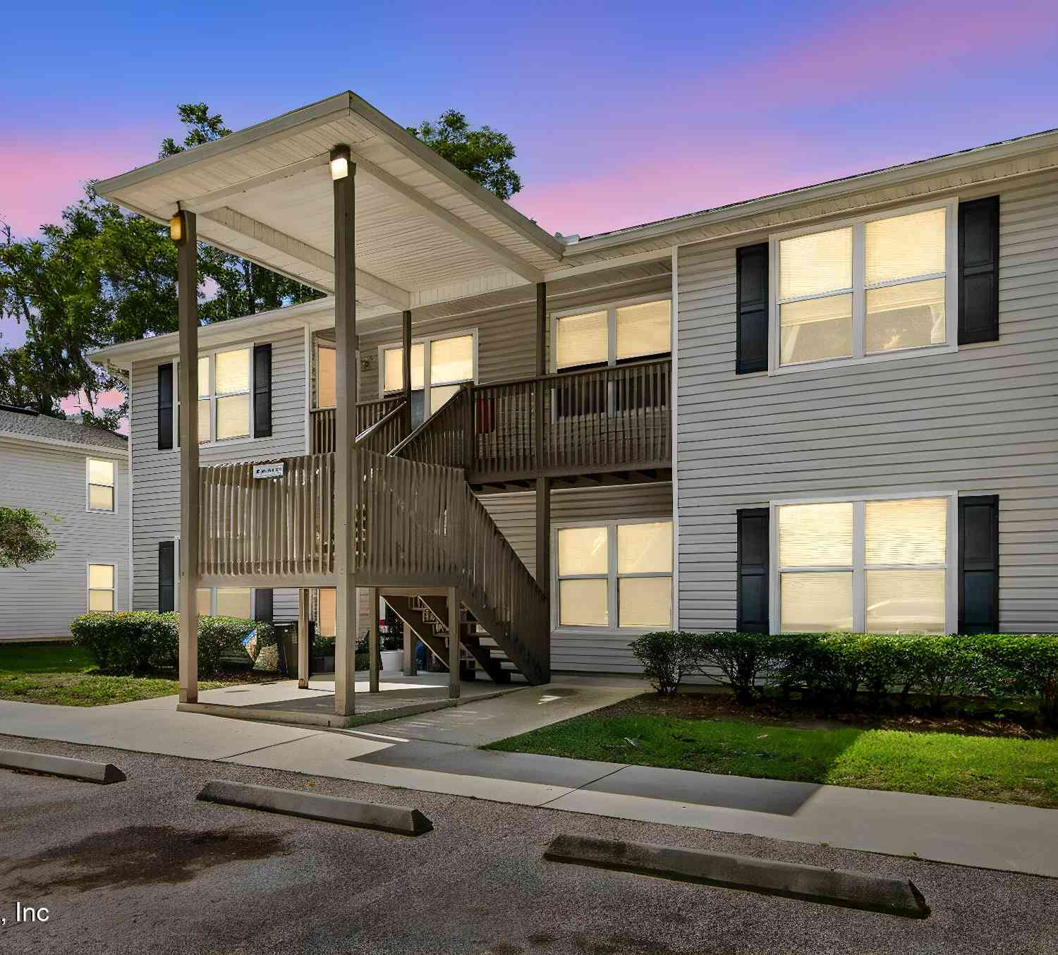 Multifamily For Rent - 702 Meadowbrook Drive #2<br/> Orange Park, FL 32073