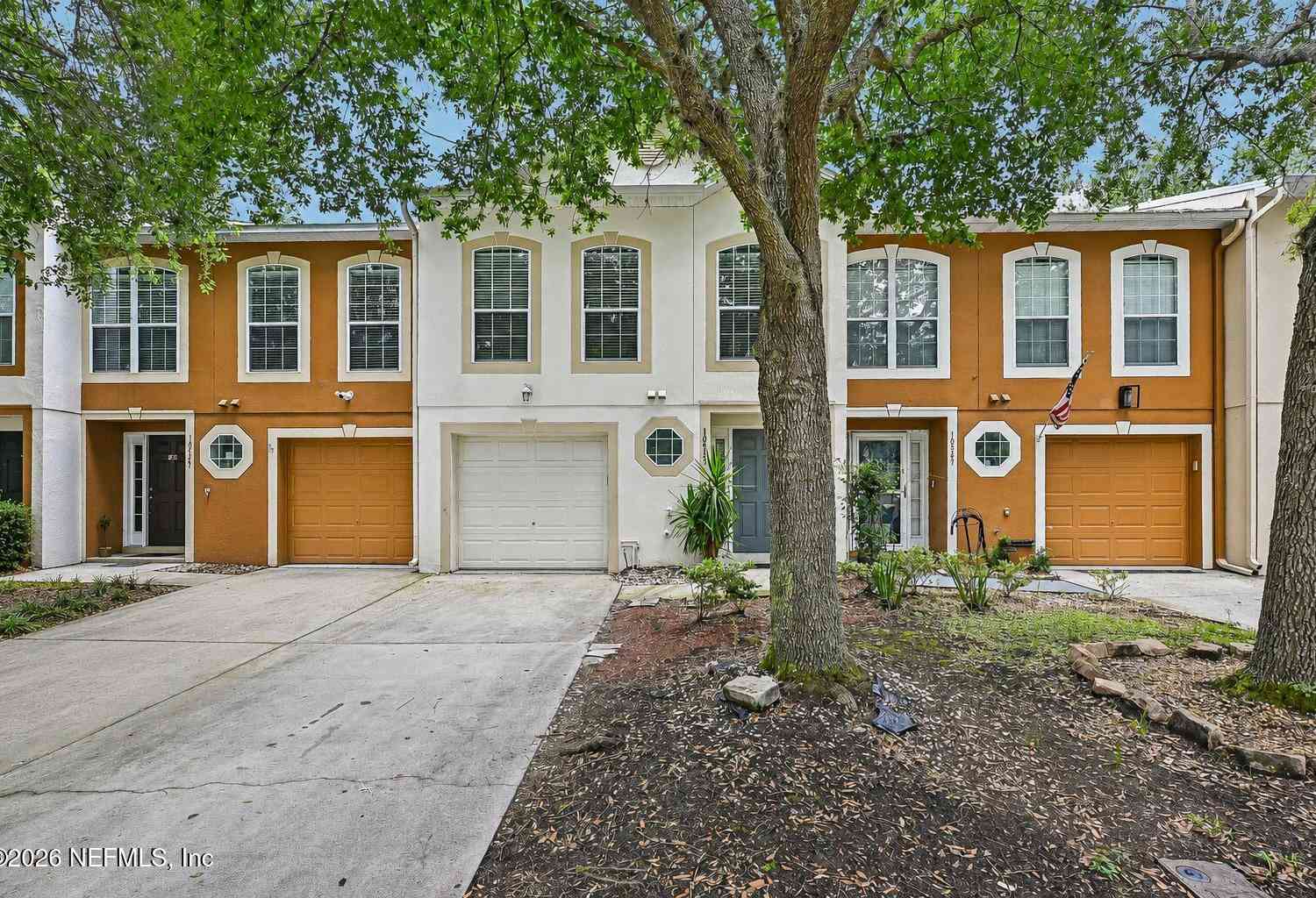 Townhouse For Sale - 10543 Autumn Trace Road<br/> Jacksonville, FL 32257