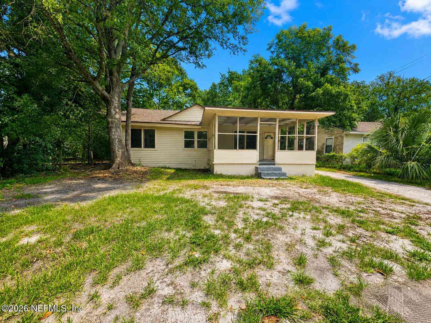 Homes For Sale - 957 Odessa Drive<br/> Jacksonville, FL 32254