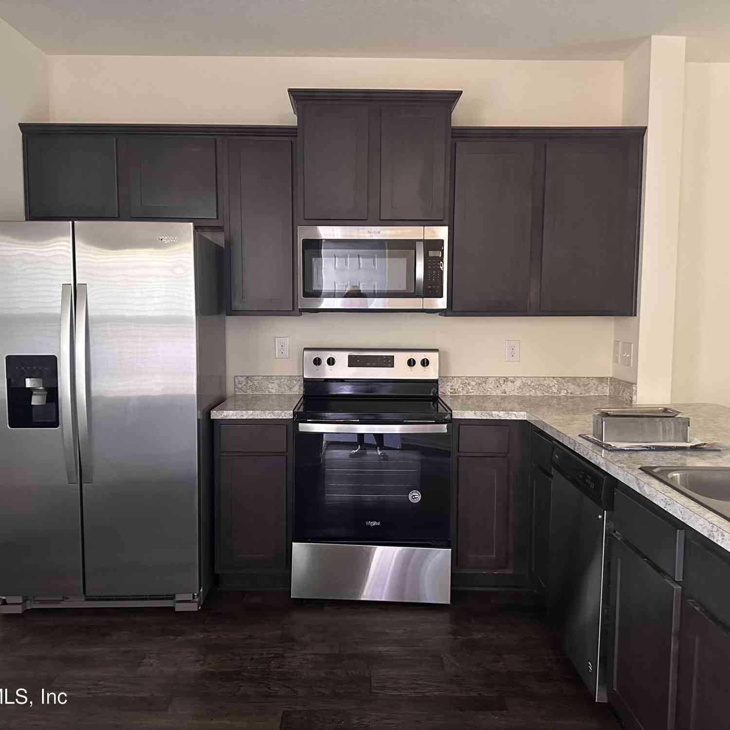 Townhouse For Rent - 7825 Echo Springs Road<br/> Jacksonville, FL 32256