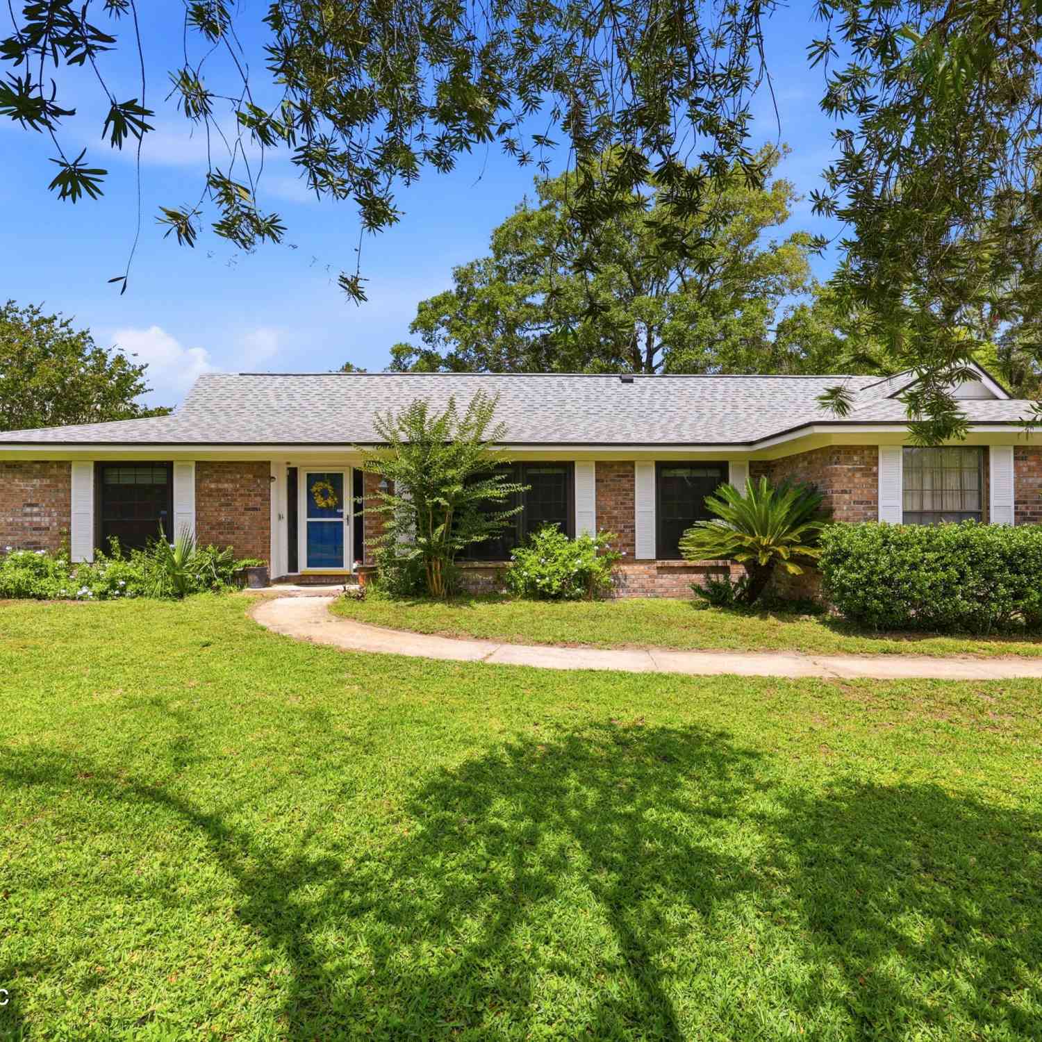 Homes For Sale - 346 Foxridge Road<br/> Orange Park, FL 32065