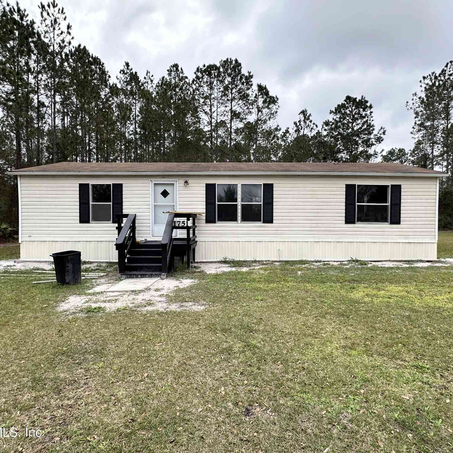 Mobile Home For Rent - 1751 Freedom Drive<br/> Middleburg, FL 32068