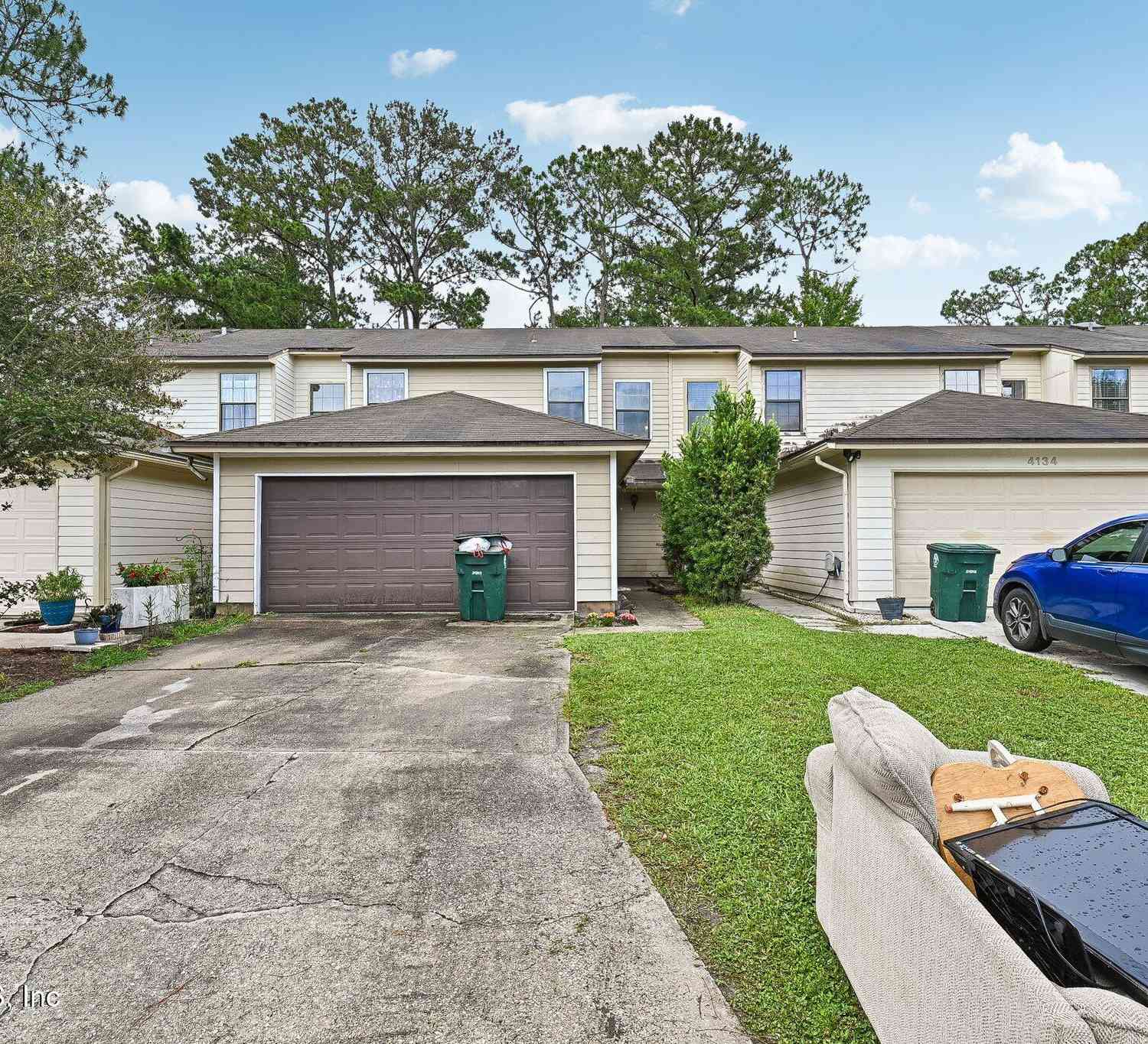 Townhouse For Sale - 4136 Hidden Branch Drive<br/> Duval County, Jacksonville, FL 32257