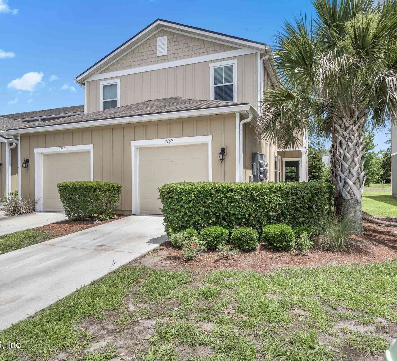 Townhouse For Rent - 7759 Legacy Trail<br/> Jacksonville, FL 32256