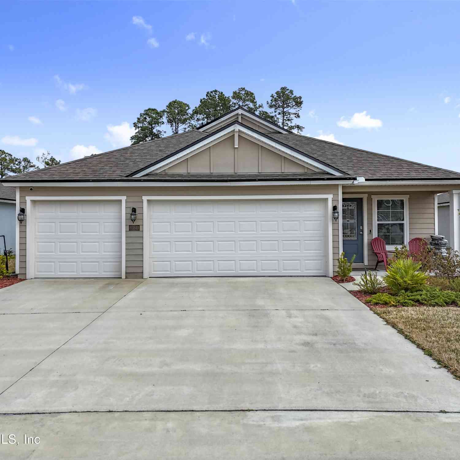 Homes For Sale - 65849 Edgewater Drive<br/> Yulee, FL 32097