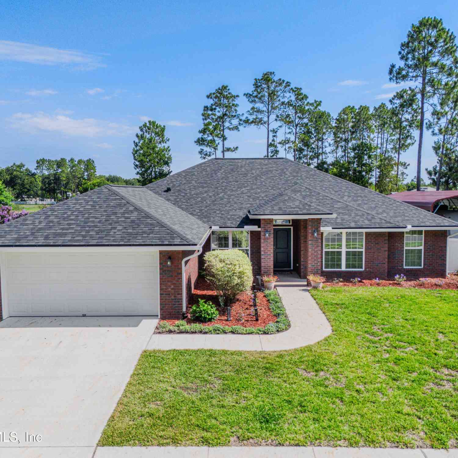 Homes For Sale - 4415 Tall Pines Lane<br/> Middleburg, FL 32068
