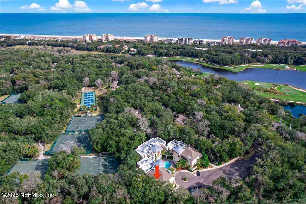 Condo For Sale - 2523 &2524 Boxwood Lane<br/> Fernandina Beach, FL 32034