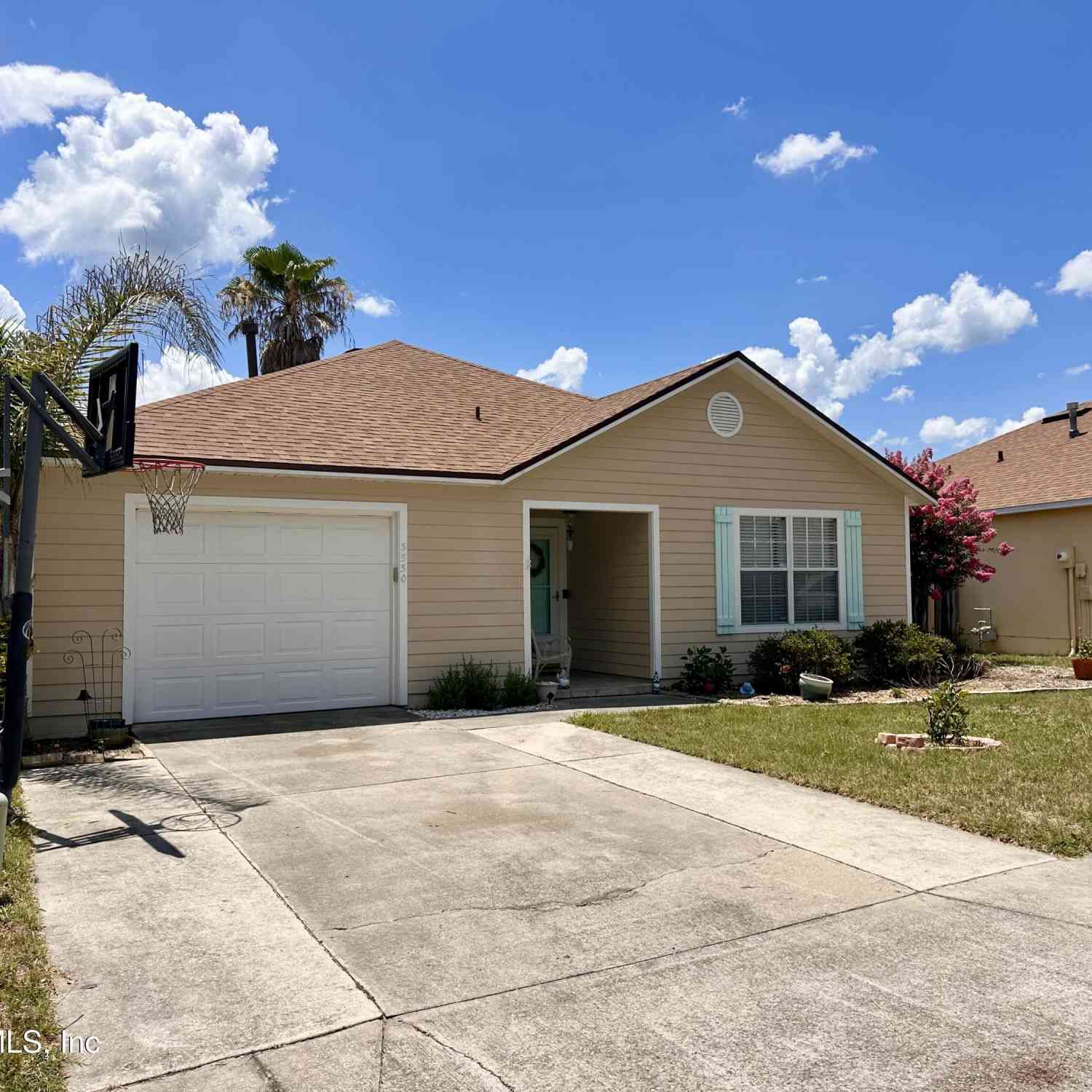 Homes For Sale - 3550 NW 25th Terrace<br/> Gainesville, FL 32605