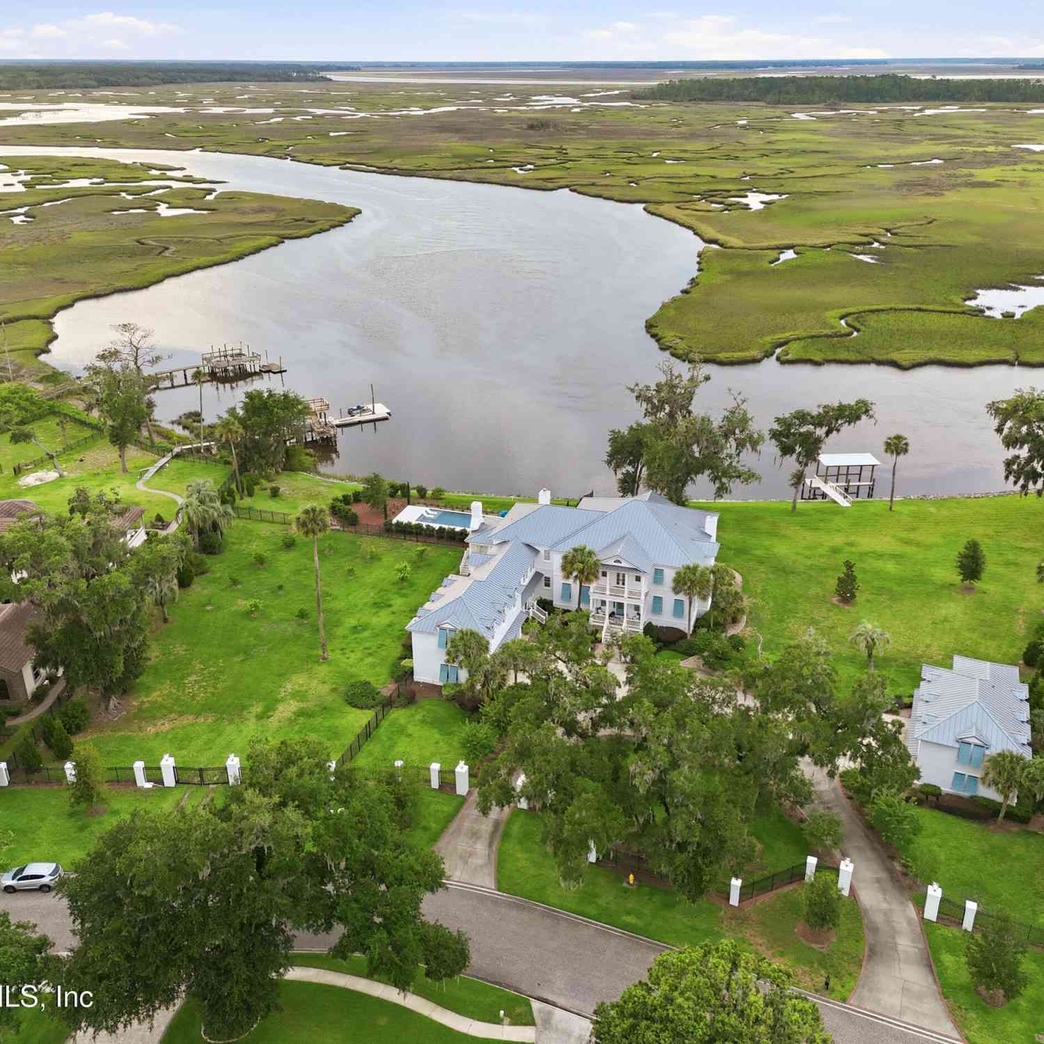 Homes For Sale - 3013 Sunset Landing Drive<br/> Duval County, Jacksonville, FL 32226